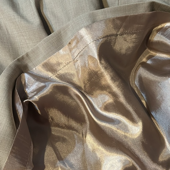 2 career wear knee length business suit fabric skirts no tags - Picture 4 of 5